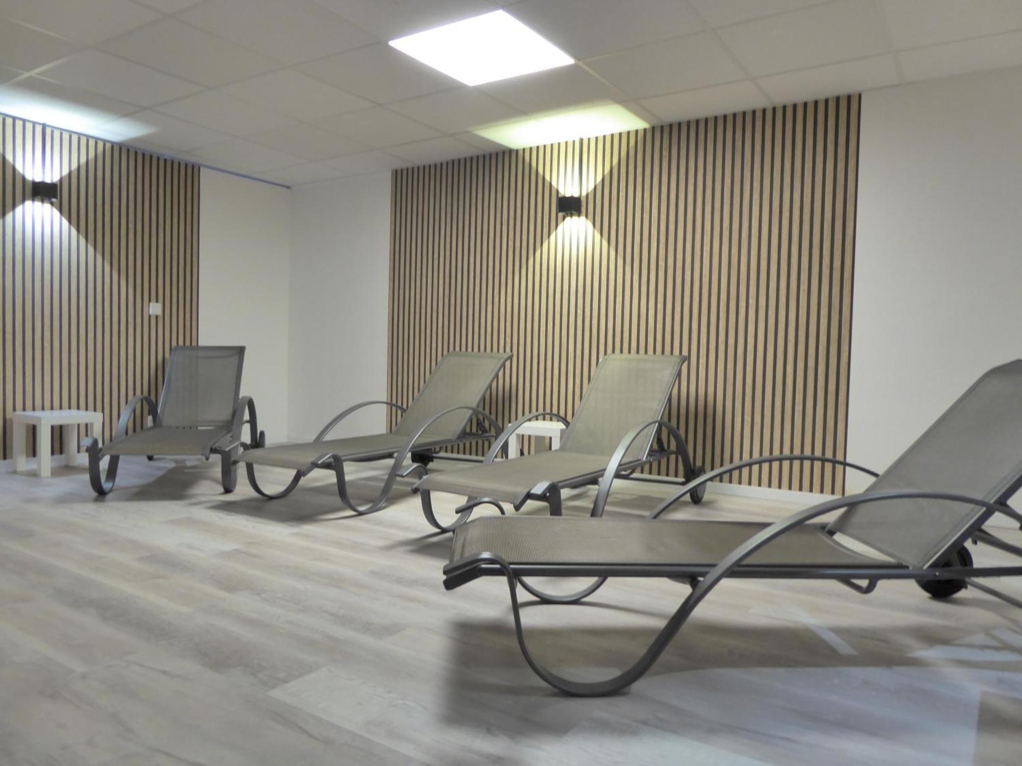 Awayhome Winterberg Ferienwohnung Pool Sauna 5 Pers Wifi Near Bikepark Switch Terrasse ヴィンターベルク エクステリア 写真
